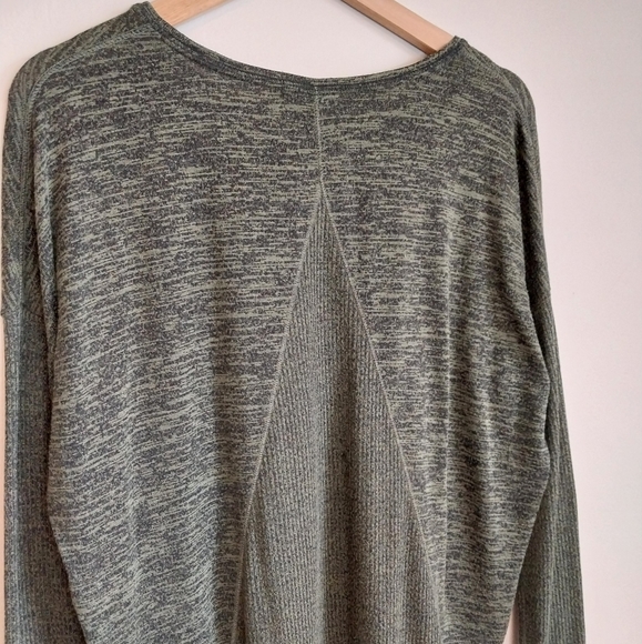 Rag & Bone/JEAN Amelie Long Sleeve Top Heathered Olive Size Small - Picture 4 of 11